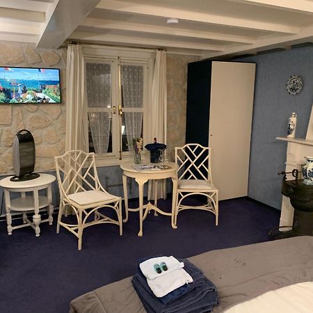B&B Petit Chateau - Stijlvol Verblijf Centraal Gelegen In Zeeuws Vlaanderen Biervliet Exteriör bild