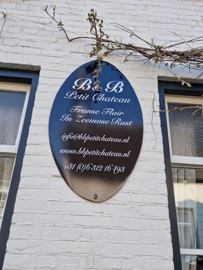 B&B Petit Chateau - Stijlvol Verblijf Centraal Gelegen In Zeeuws Vlaanderen Biervliet Exteriör bild