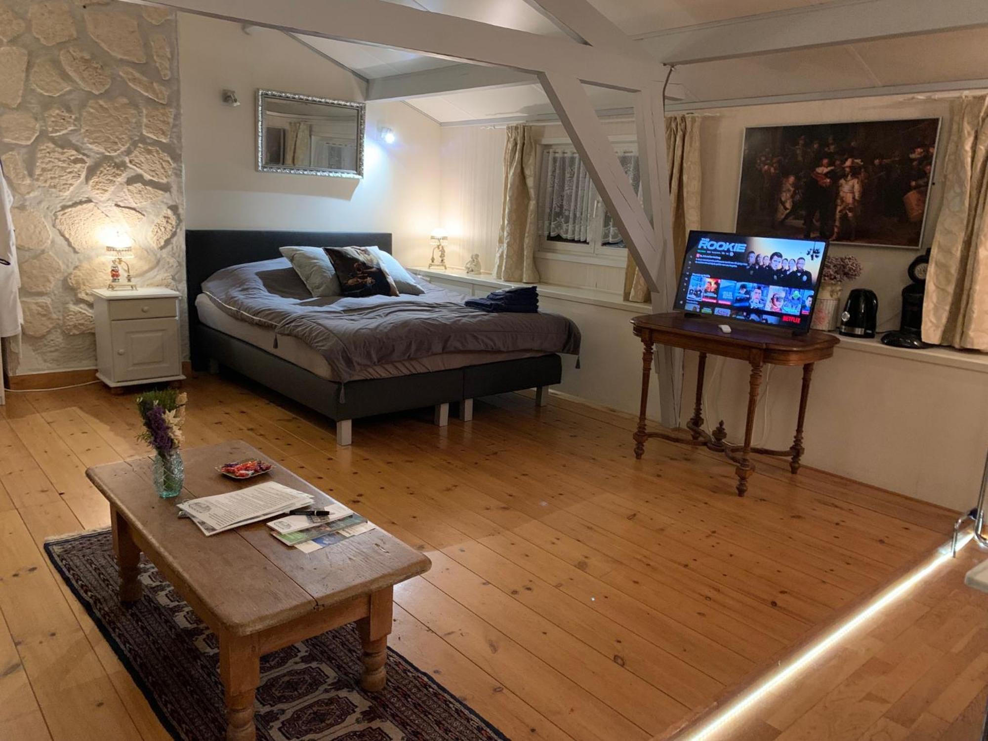 B&B Petit Chateau - Stijlvol Verblijf Centraal Gelegen In Zeeuws Vlaanderen Biervliet Exteriör bild