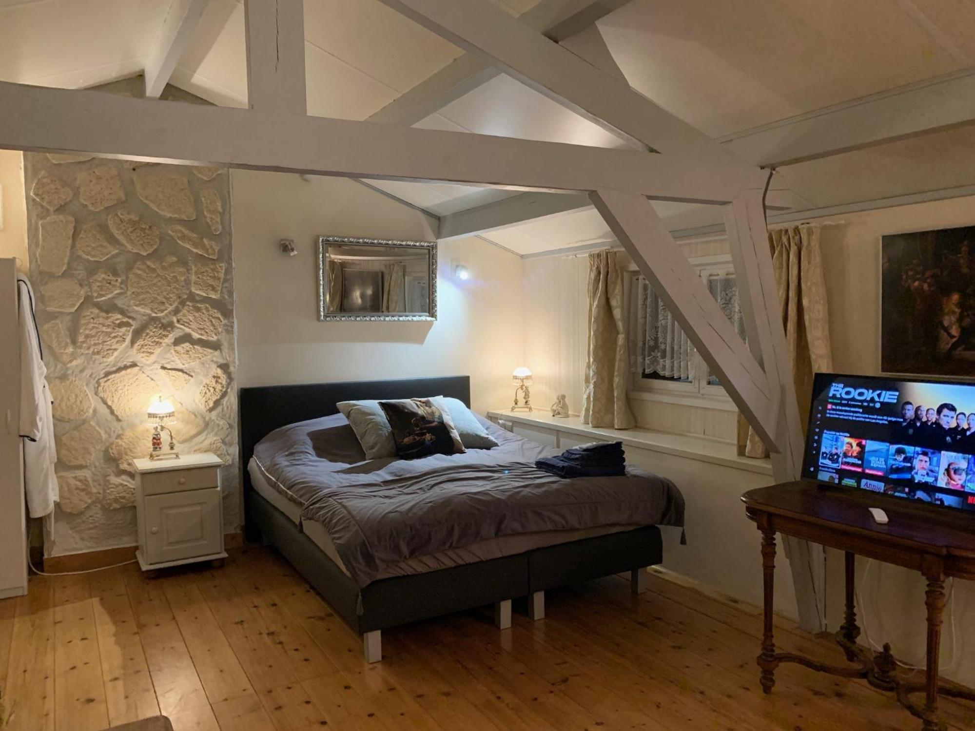 B&B Petit Chateau - Stijlvol Verblijf Centraal Gelegen In Zeeuws Vlaanderen Biervliet Exteriör bild