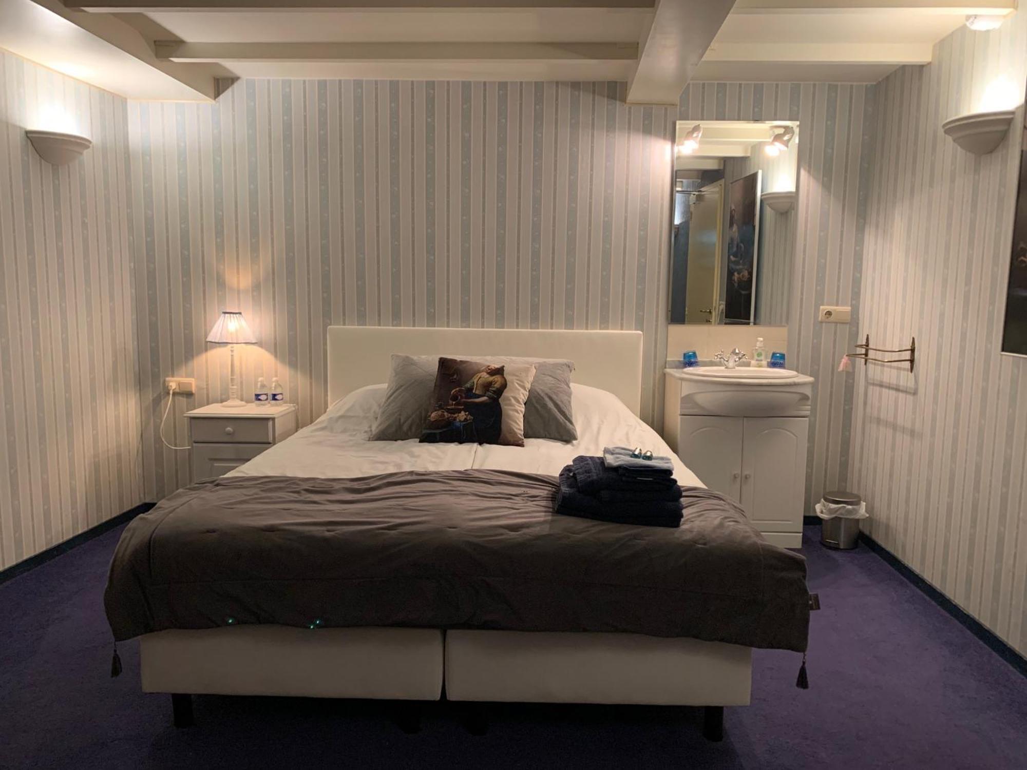 B&B Petit Chateau - Stijlvol Verblijf Centraal Gelegen In Zeeuws Vlaanderen Biervliet Exteriör bild